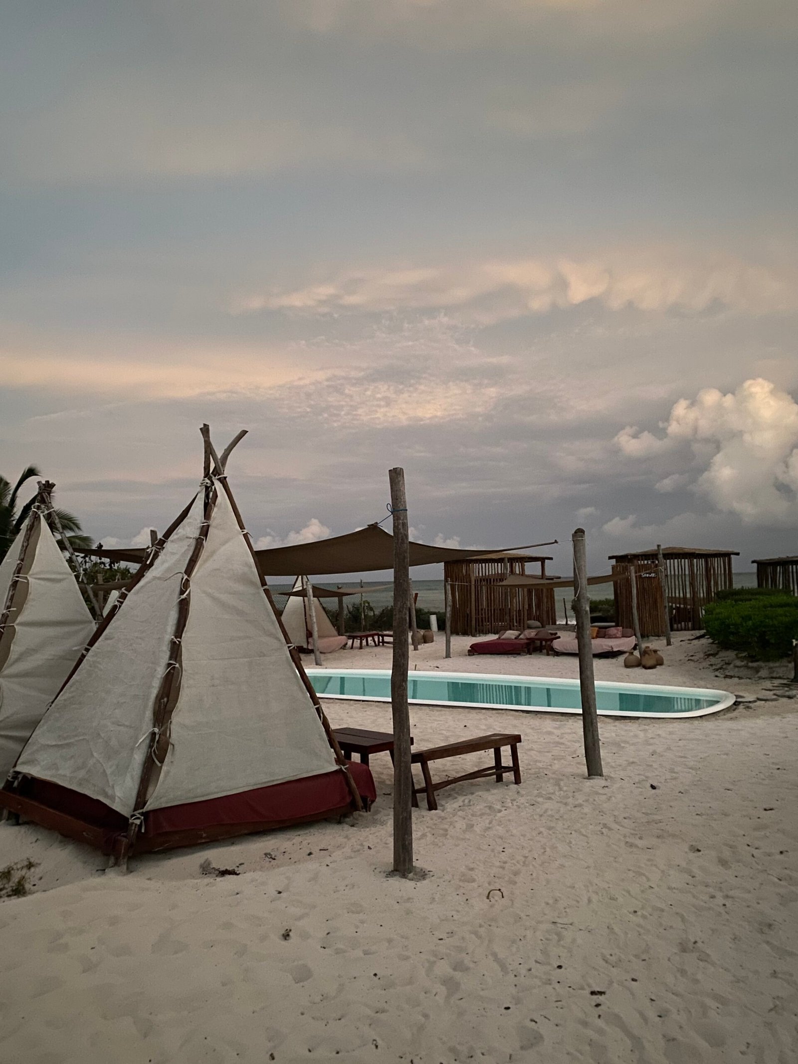Vista aérea del club de playa Duna